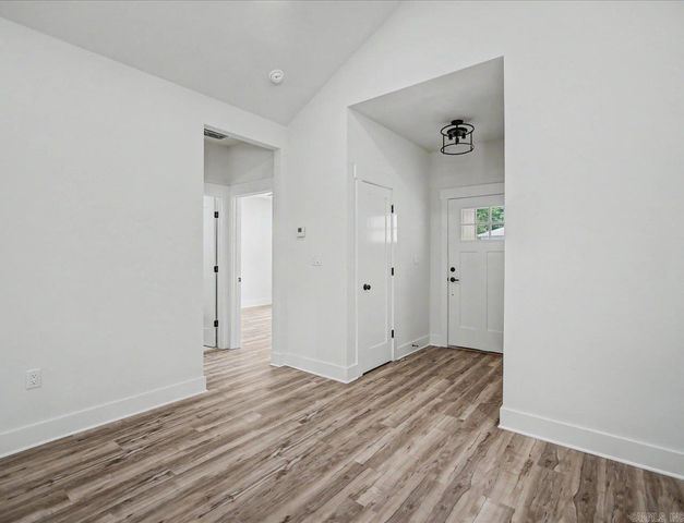 125 Glock Lane, Hot Springs, AR 71913