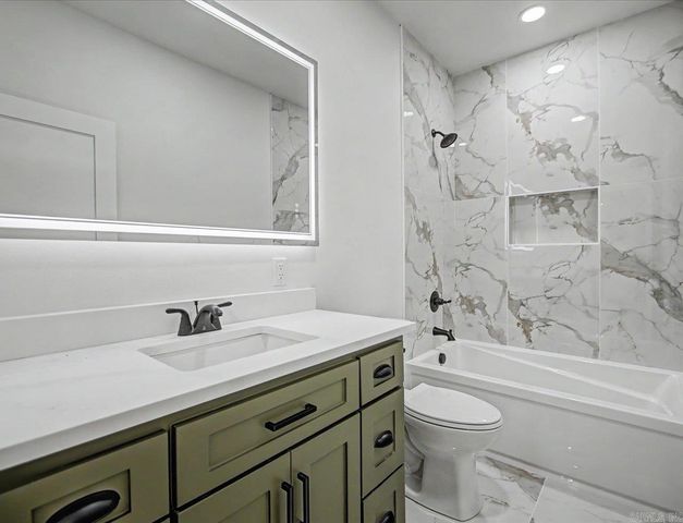 125 Glock Lane, Hot Springs, AR 71913