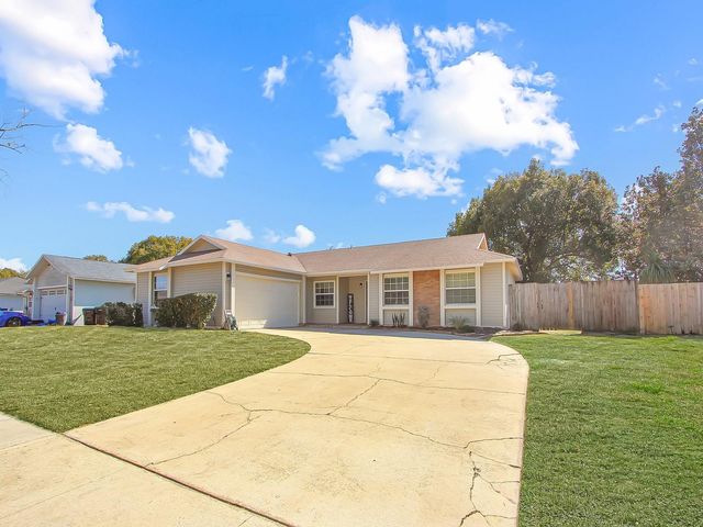 8644 LYONIA DRIVE, Orlando, FL 32825