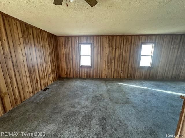 29155 John Hauk Street, Garden City, MI 48135