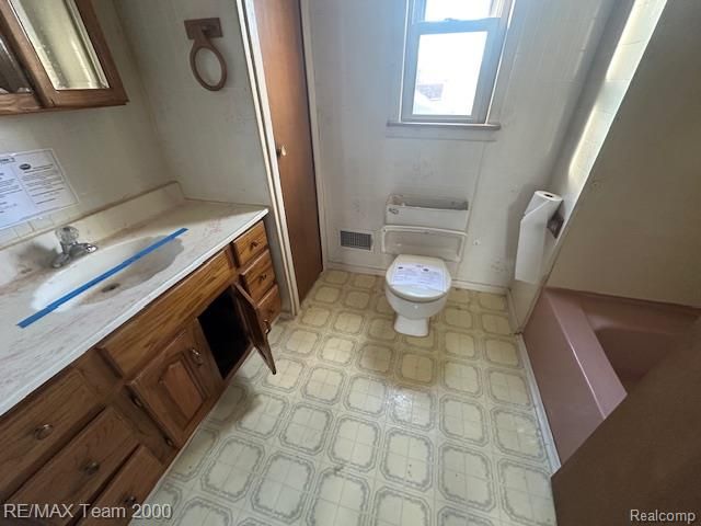 29155 John Hauk Street, Garden City, MI 48135