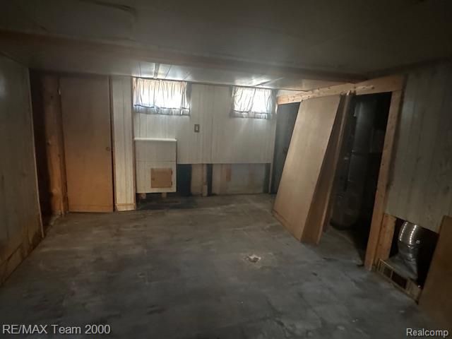 29155 John Hauk Street, Garden City, MI 48135