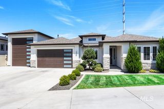 862 W Tida St, Meridian, ID 83646