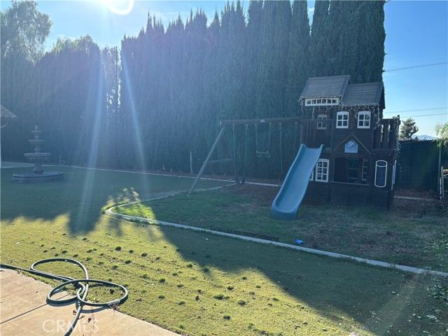 17010 Via Los Caballeros, Riverside, CA 92504