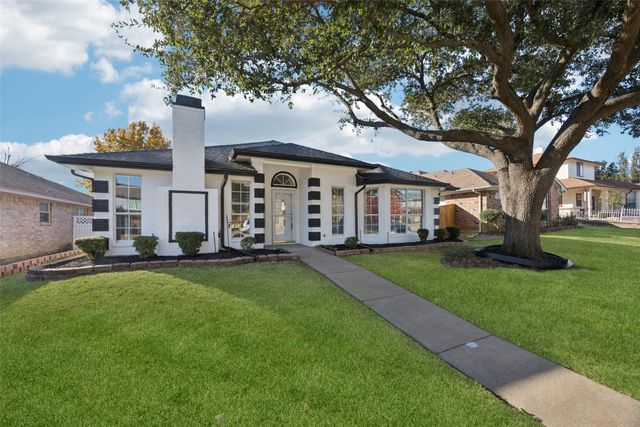 1403 Signet Drive, Euless, TX 76040