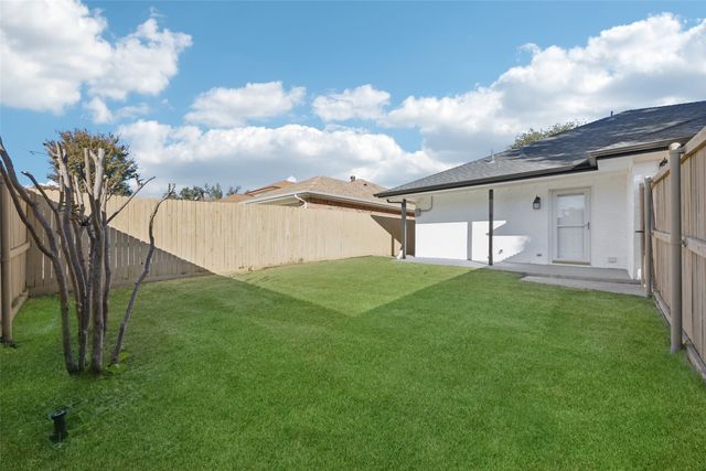 1403 Signet Drive, Euless, TX 76040