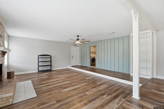 128 Laura Dr., Mineola, TX 75773