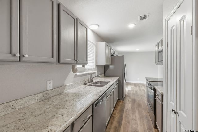 128 Laura Dr., Mineola, TX 75773