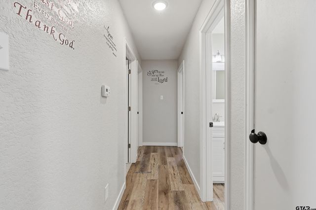 128 Laura Dr., Mineola, TX 75773