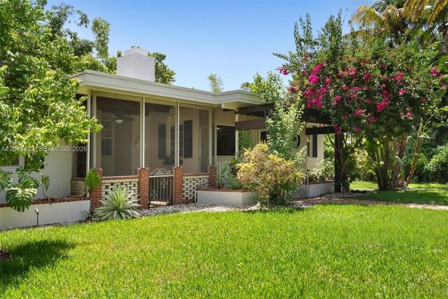 12045 Griffing Blvd, Biscayne Park, FL 33161