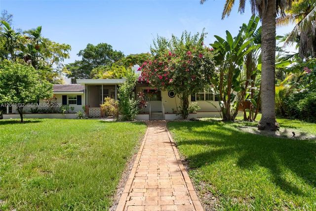 12045 Griffing Blvd, Biscayne Park, FL 33161