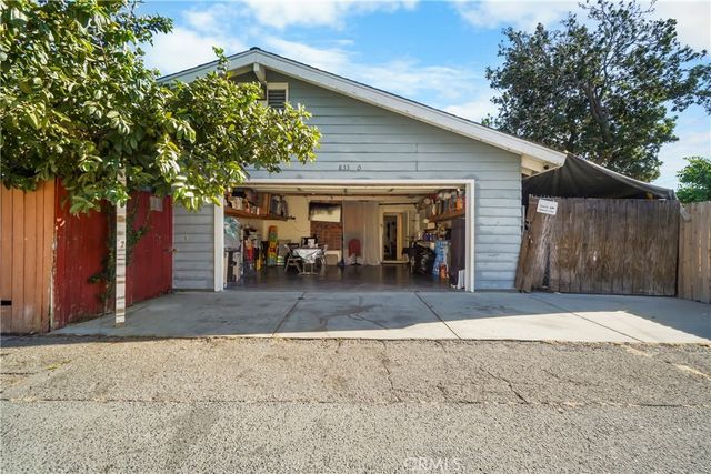 833 S Lemon Street, Anaheim, CA 92805