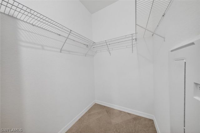 2220 Dragonfruit WAY, Naples, FL 34120