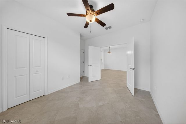 2220 Dragonfruit WAY, Naples, FL 34120