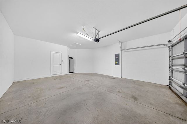 2220 Dragonfruit WAY, Naples, FL 34120