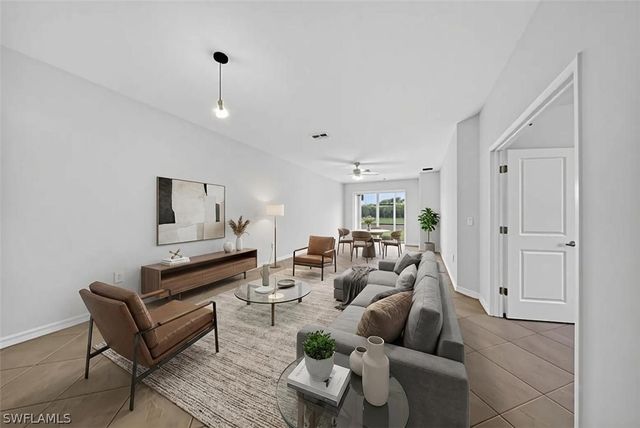 2220 Dragonfruit WAY, Naples, FL 34120