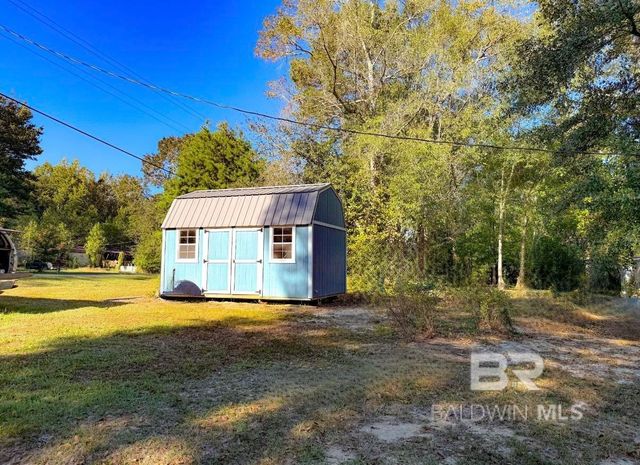 279 Travis Road, Brewton, AL 36426