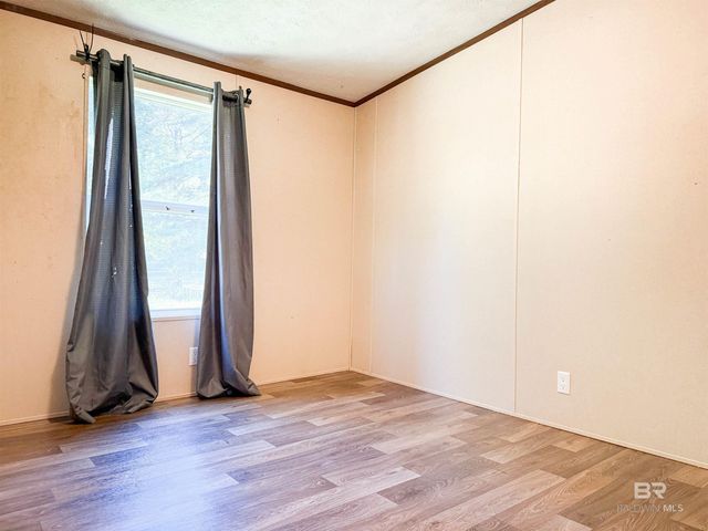 279 Travis Road, Brewton, AL 36426