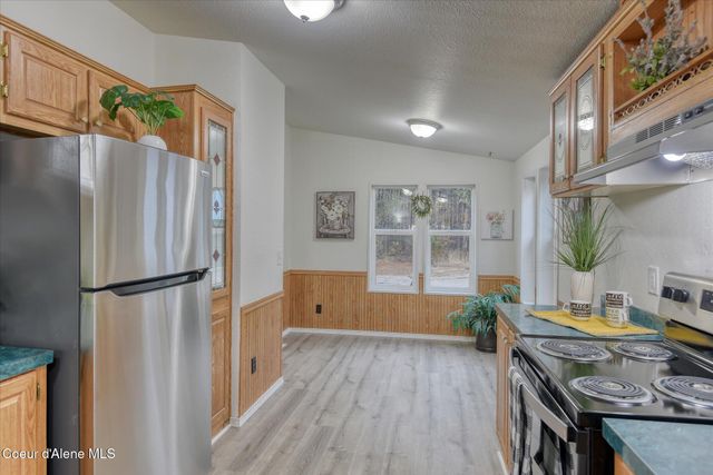 16682 N Radian Rd, Rathdrum, ID 83858