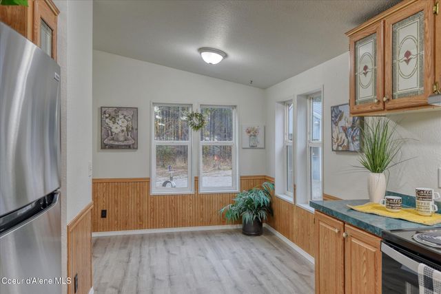 16682 N Radian Rd, Rathdrum, ID 83858