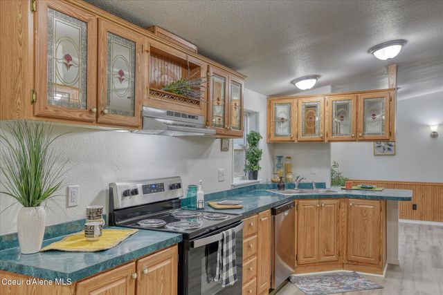 16682 N Radian Rd, Rathdrum, ID 83858