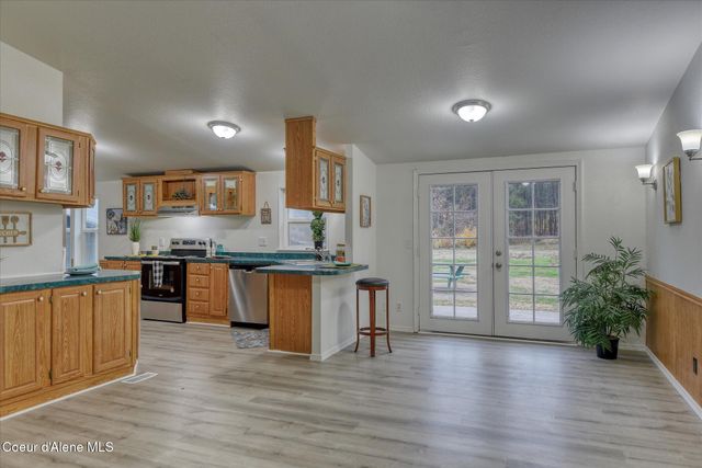 16682 N Radian Rd, Rathdrum, ID 83858