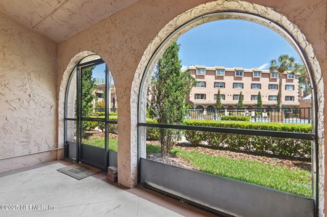 5375 ORTEGA FARMS Boulevard, 711, Jacksonville, FL 32210