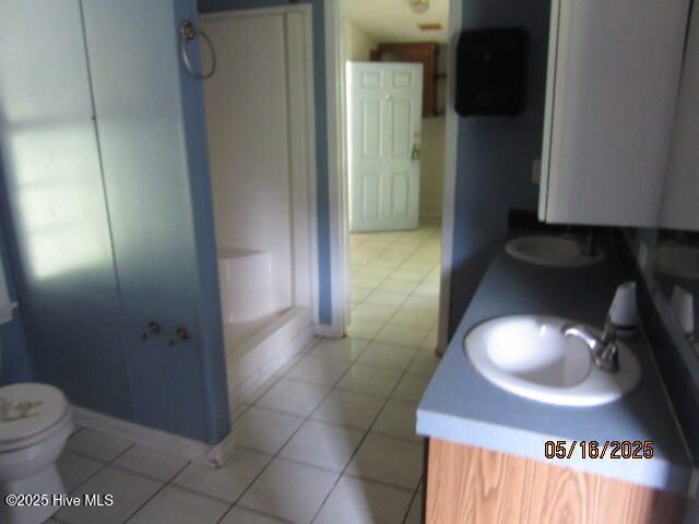 371 Eneas Lanier Road, Chinquapin, NC 28521