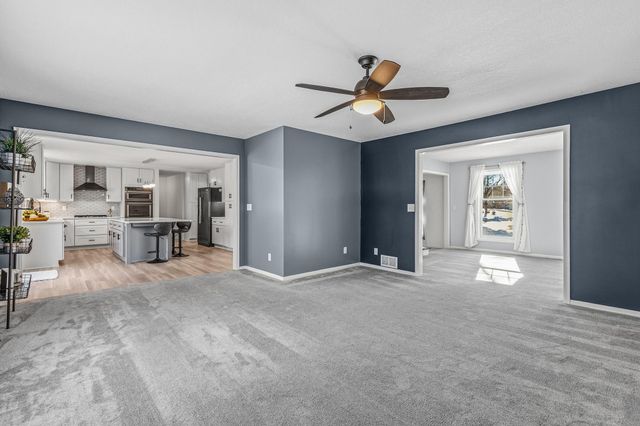 4180 Columbine Court, Vadnais Heights, MN 55127