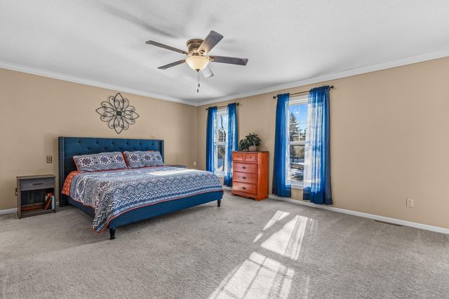 4180 Columbine Court, Vadnais Heights, MN 55127