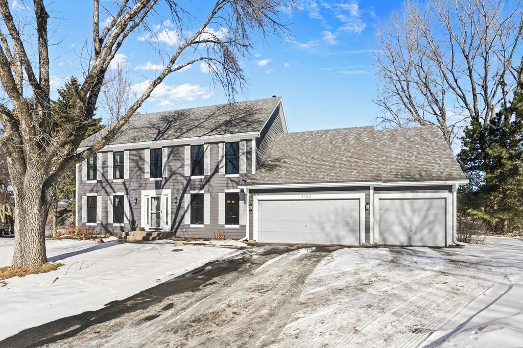 4180 Columbine Court, Vadnais Heights, MN 55127
