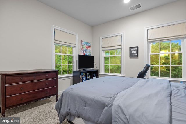 3955 CEPHAS CHILD RD, Doylestown, PA 18902