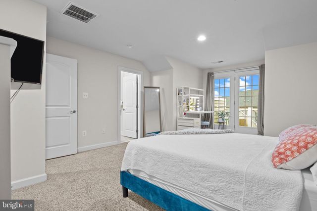3955 CEPHAS CHILD RD, Doylestown, PA 18902