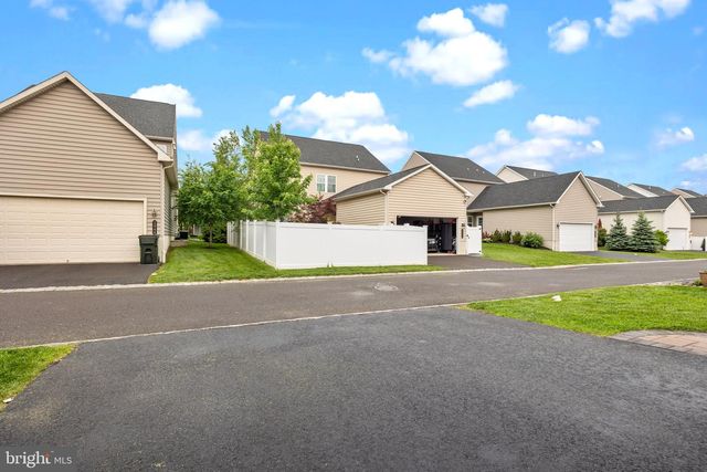 3955 CEPHAS CHILD RD, Doylestown, PA 18902