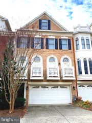 1824 FONTHILL #21, Mclean, VA 22102