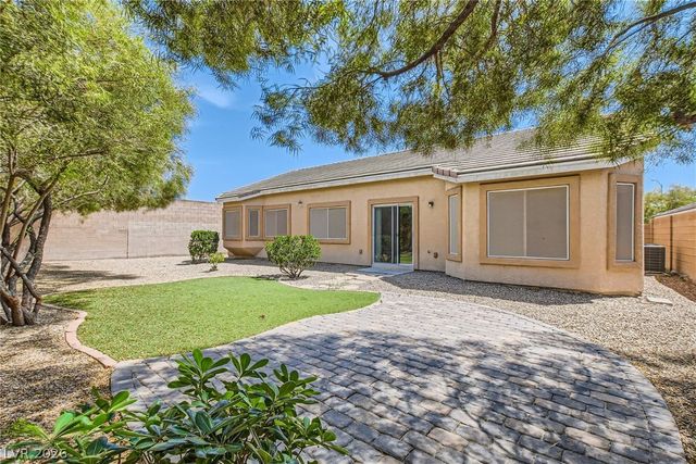 7141 Longhorn Cattle Street, North Las Vegas, NV 89084