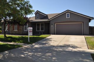 1073 Broken Spur Way, Plumas Lake, CA 95961