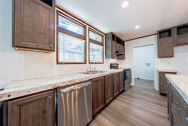 153 Tres Lagos Boulevard, Gun Barrel City, TX 75156