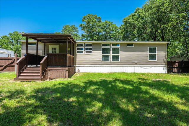 153 Tres Lagos Boulevard, Gun Barrel City, TX 75156