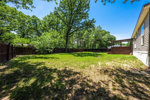 153 Tres Lagos Boulevard, Gun Barrel City, TX 75156
