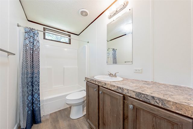 153 Tres Lagos Boulevard, Gun Barrel City, TX 75156