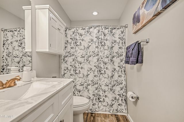 1735 Southside Road, Elizabethton, TN 37643