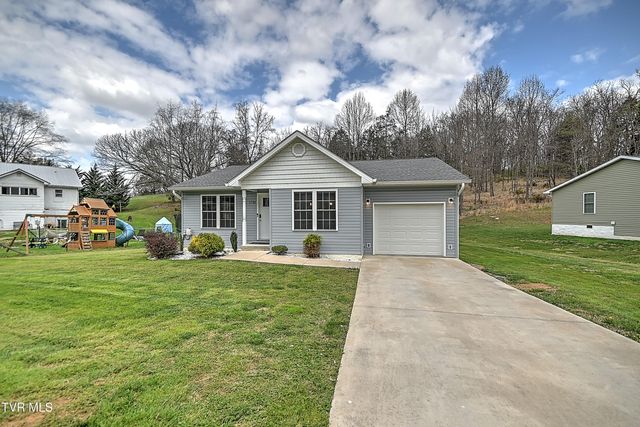 1735 Southside Road, Elizabethton, TN 37643