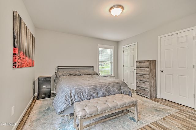 1735 Southside Road, Elizabethton, TN 37643