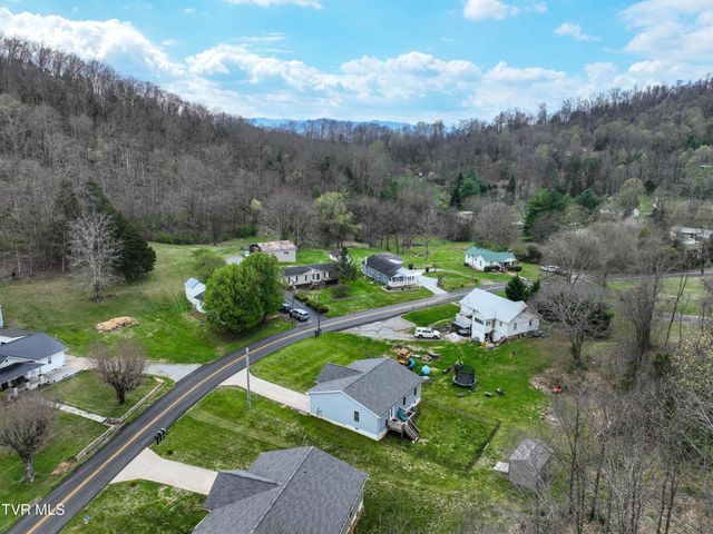 1735 Southside Road, Elizabethton, TN 37643