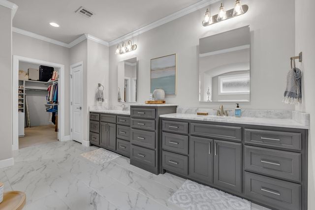 12202 S Granite Avenue E, Bixby, OK 74008