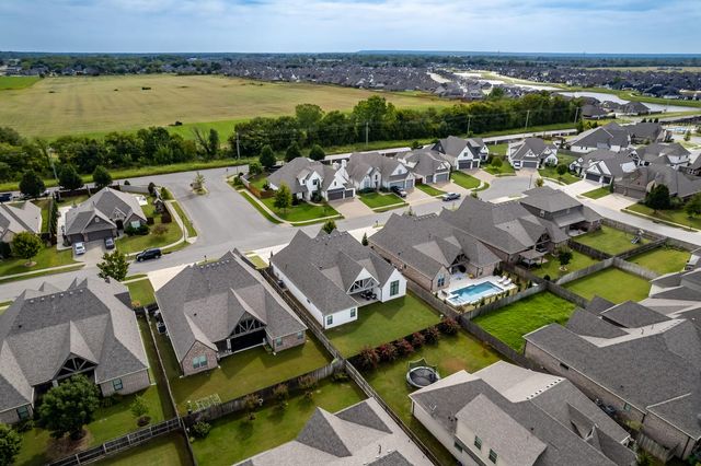 12202 S Granite Avenue E, Bixby, OK 74008