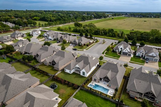 12202 S Granite Avenue E, Bixby, OK 74008
