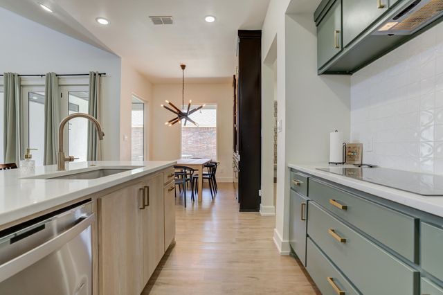13804 Raleigh Avenue, Lubbock, TX 79424