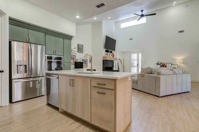 13804 Raleigh Avenue, Lubbock, TX 79424